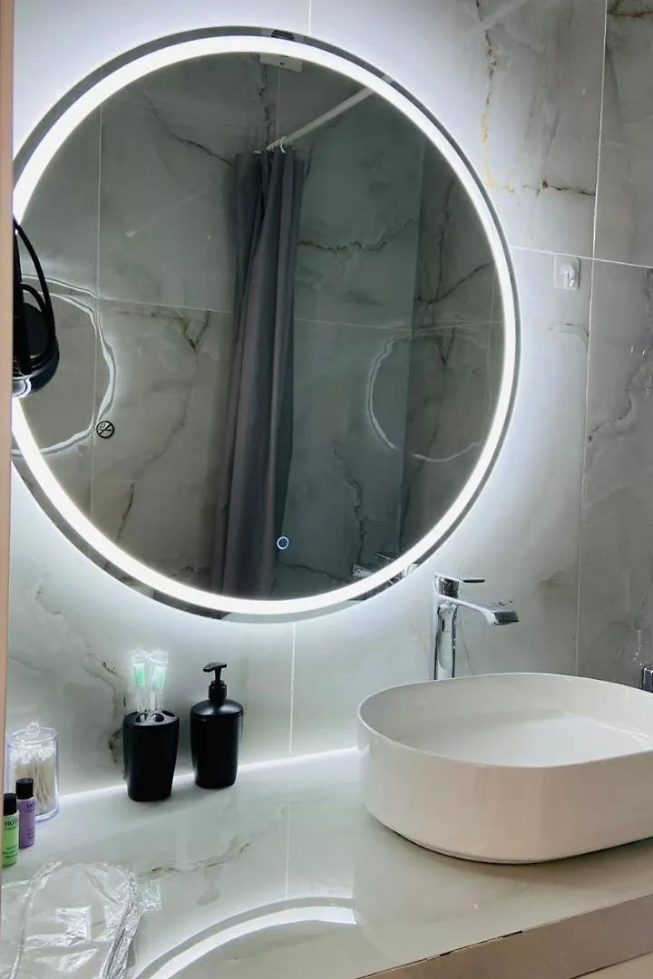 Уютная Квартира Возле Мегы Almaty Apartment